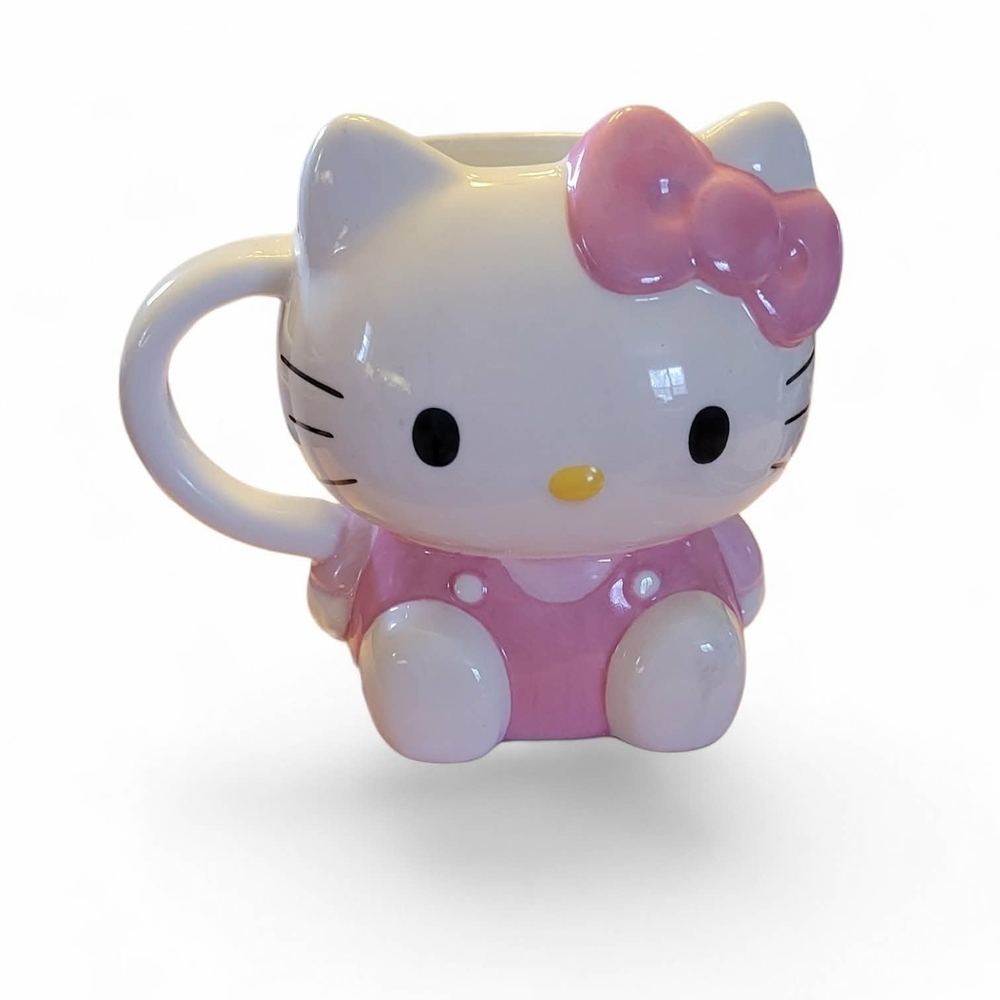 Hello Kitty VintagehRARE Pink and White Ceramic Mug